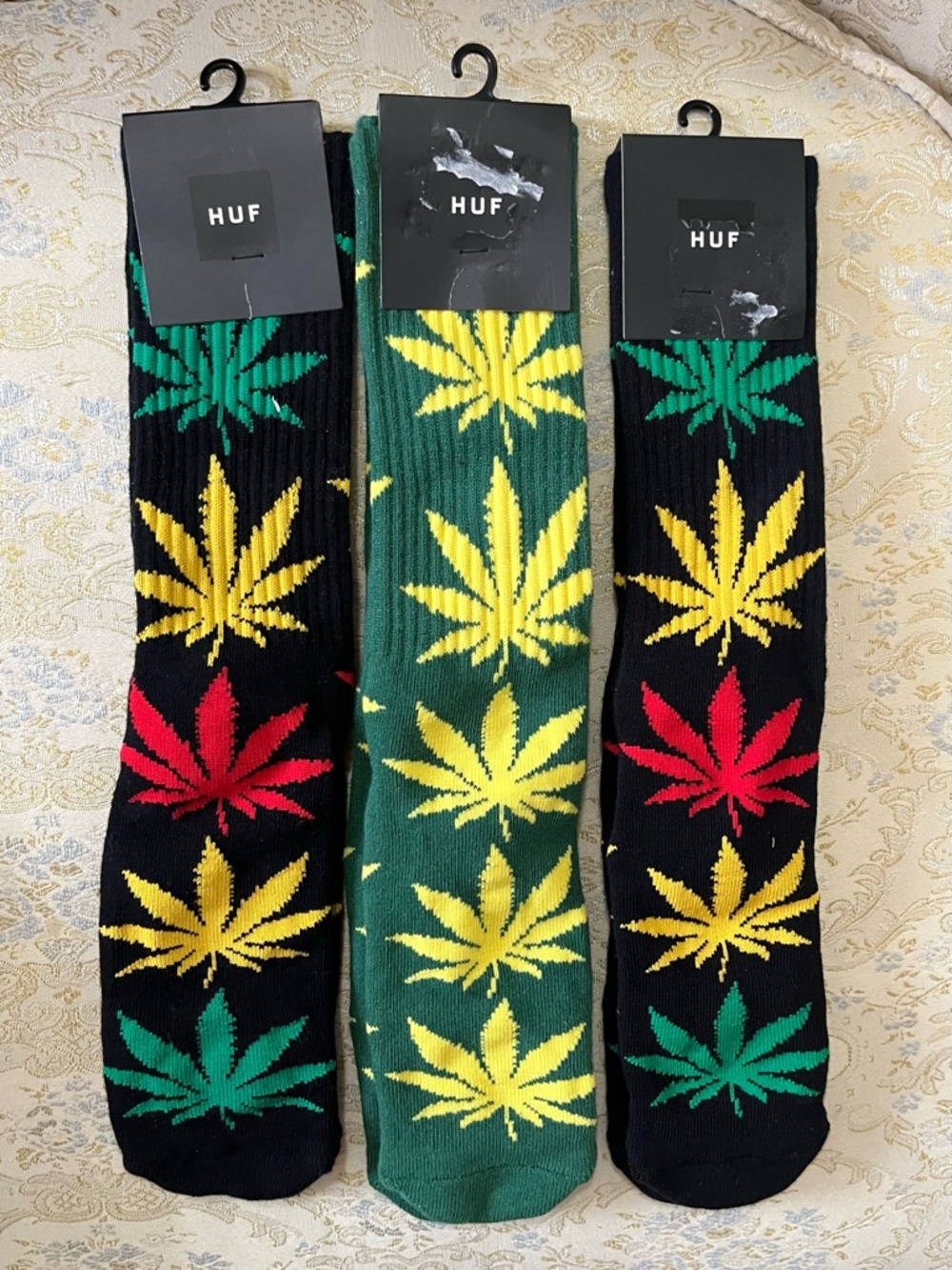 HUF Crew Socks - Black / Green / Yellow with Red & Green Leaf Pattern